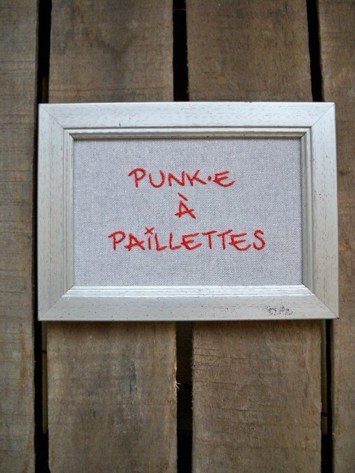 Punk.e à paillettes