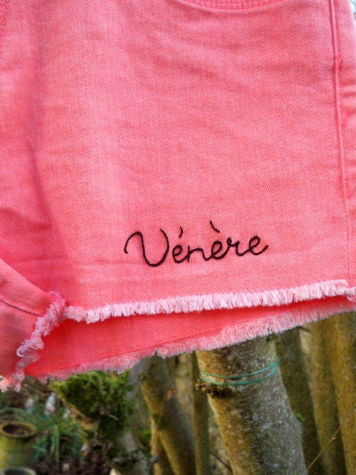 Short brodé Vénère -Taille 38