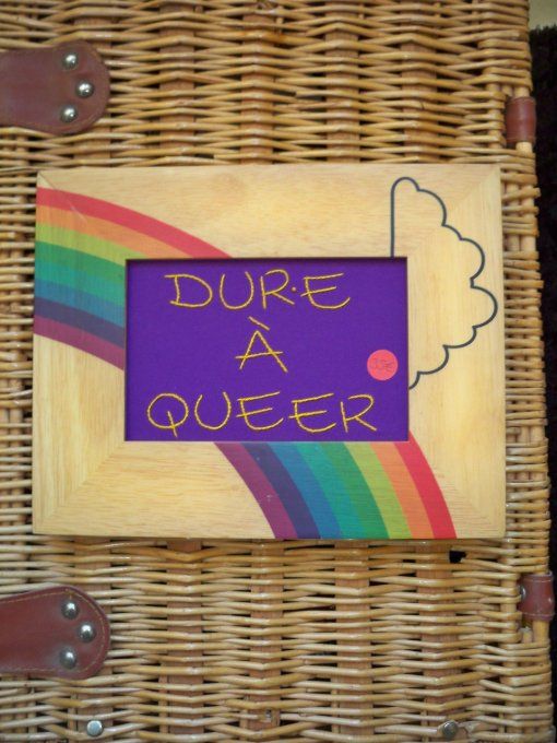 Broderie Dur.e à queer