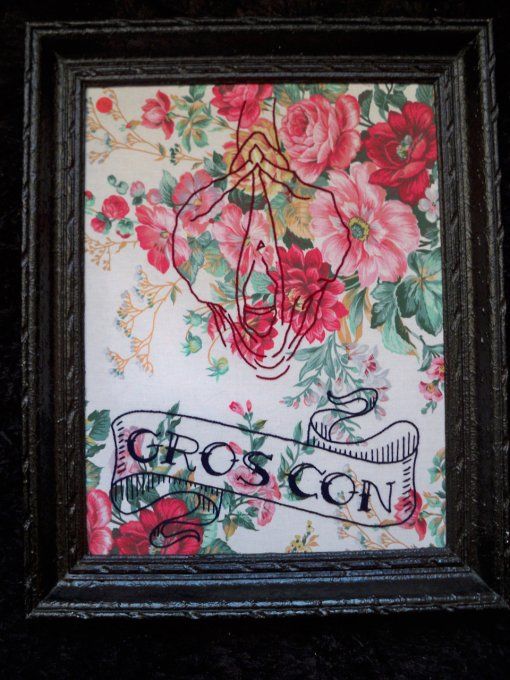 Broderie Gros Con