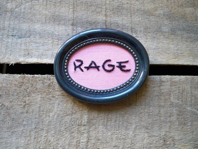 Broderie RAGE
