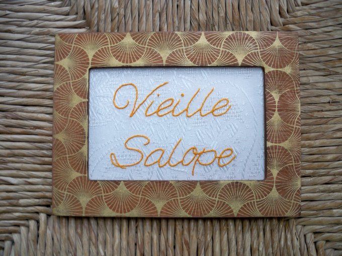 Broderie Vieille Salope
