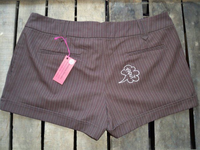 Short brodé Prout - Taille : 42